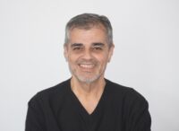 Dr Omar Awni
